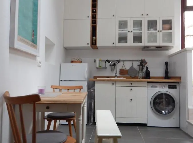 Family & Friends Apartment - Ferri